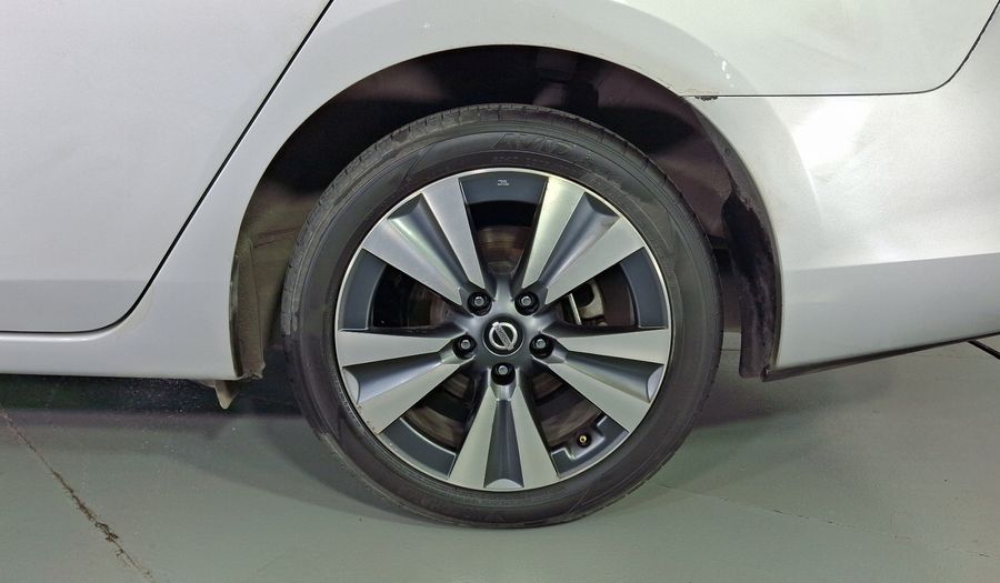 Nissan Sentra 1.8 EXCLUSIVE NAVI CVT Sedan 2017