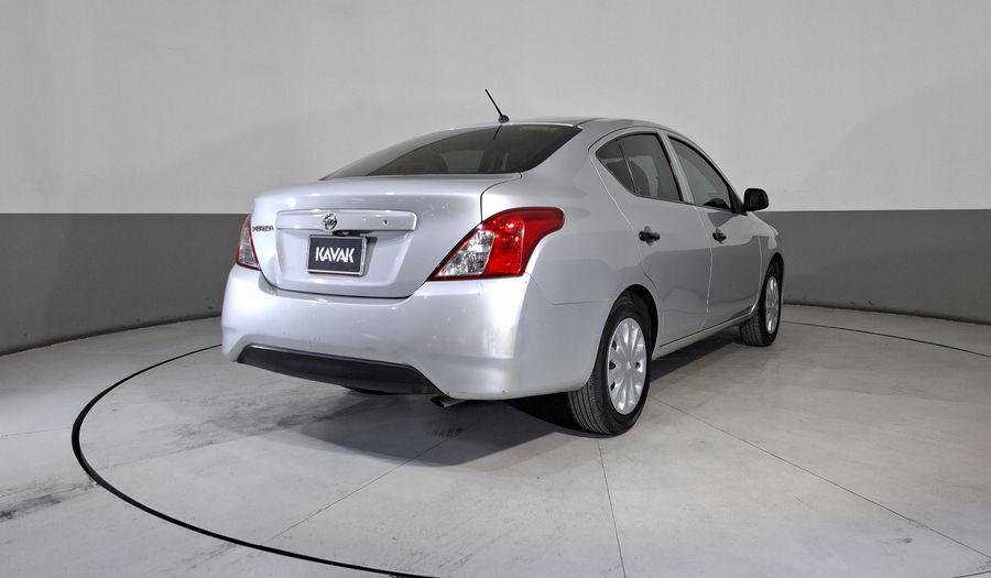 Nissan Versa 1.6 DRIVE A/C Sedan 2019