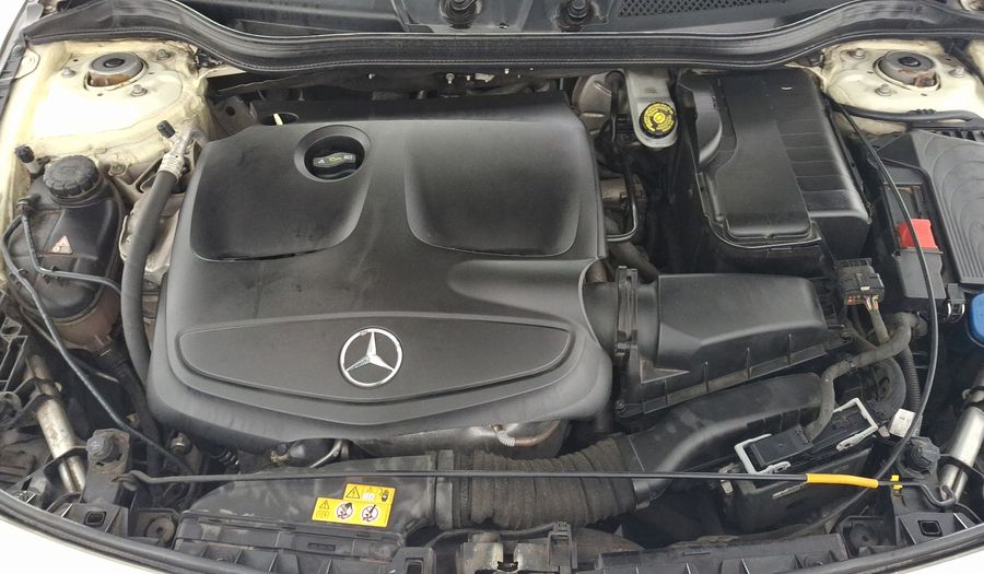 Mercedes Benz Clase Cla 1.6 CLA 200 SPORT DCT Coupe 2018