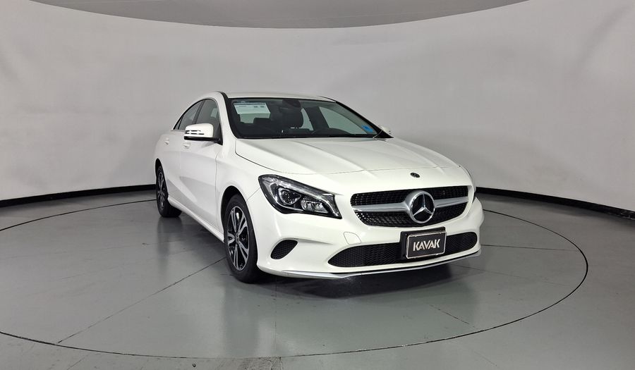 Mercedes Benz Clase Cla 1.6 CLA 200 SPORT DCT Coupe 2018