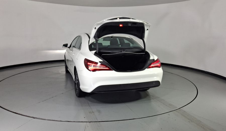 Mercedes Benz Clase Cla 1.6 CLA 200 SPORT DCT Coupe 2018