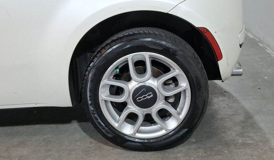 Fiat 500 1.4 TRENDY MT Hatchback 2015