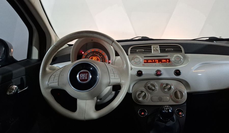 Fiat 500 1.4 TRENDY MT Hatchback 2015