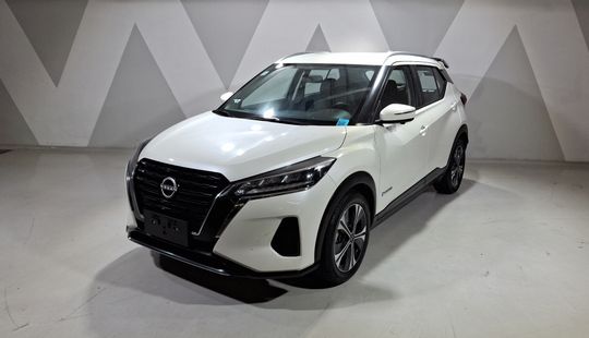 Nissan • Kicks Play