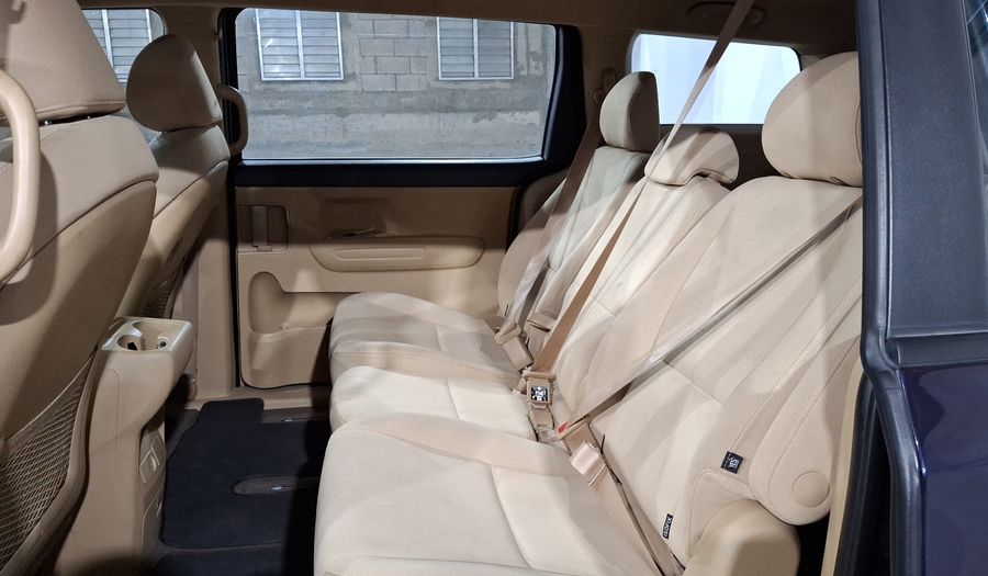 Kia Sedona 3.3 LX AUTO Minivan 2019