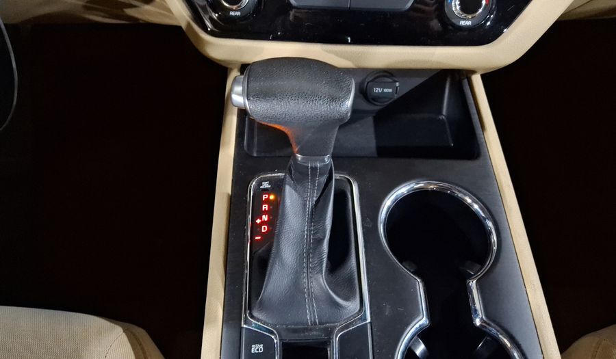 Kia Sedona 3.3 LX AUTO Minivan 2019