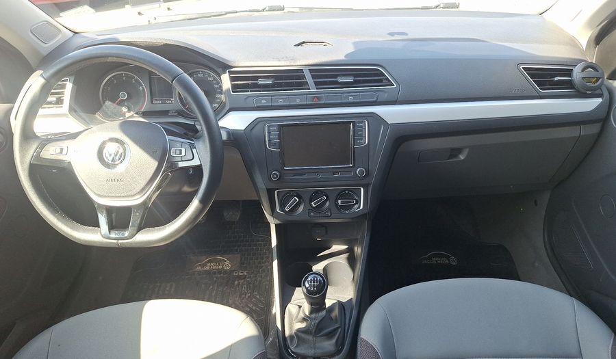 Volkswagen Voyage 1.6 HIGHLINE Sedan 2021