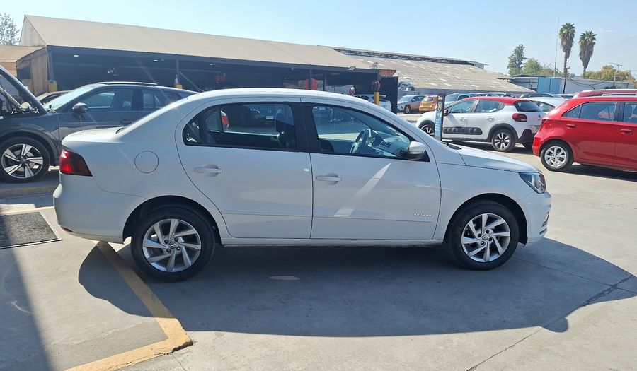 Volkswagen Voyage 1.6 HIGHLINE Sedan 2021