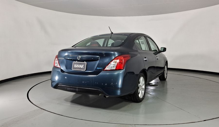 Nissan Versa 1.6 ADVANCE TA AC Sedan 2016
