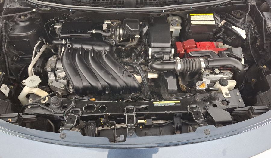 Nissan Versa 1.6 ADVANCE TA AC Sedan 2016