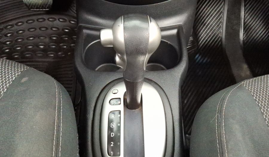Nissan Versa 1.6 ADVANCE TA AC Sedan 2016