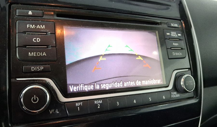 Nissan Versa 1.6 ADVANCE TA AC Sedan 2016