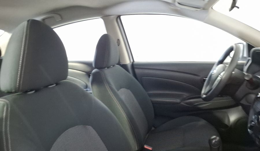 Nissan Versa 1.6 SENSE Sedan 2018