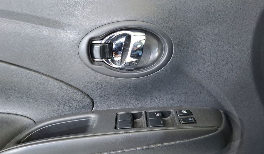 Nissan Versa 1.6 SENSE Sedan 2018