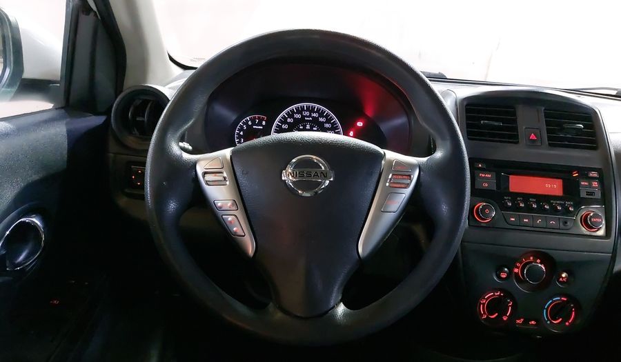Nissan Versa 1.6 SENSE Sedan 2018