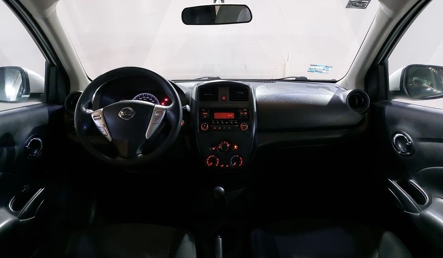 Nissan Versa 1.6 SENSE Sedan 2018