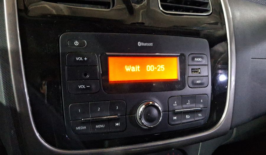 Renault Stepway 1.6 ZEN MT Hatchback 2018