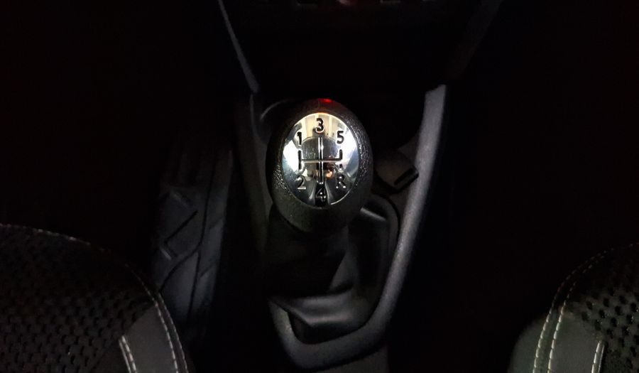 Renault Stepway 1.6 ZEN MT Hatchback 2018