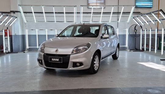Renault • Sandero
