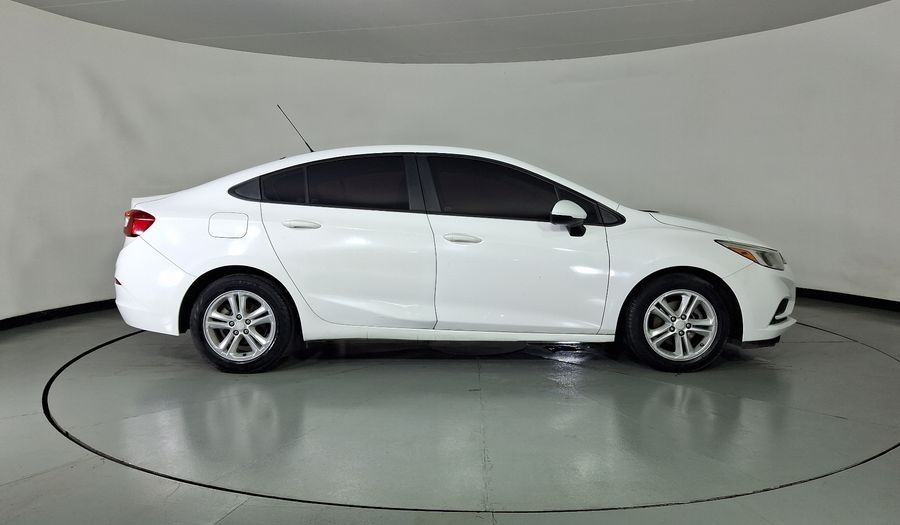 Chevrolet Cruze 1.4 LS A TURBO MT Sedan 2017