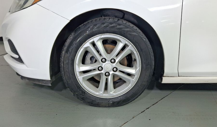 Chevrolet Cruze 1.4 LS A TURBO MT Sedan 2017
