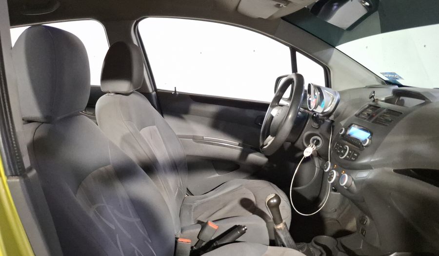 Chevrolet Spark 1.4 LT B MT Hatchback 2017