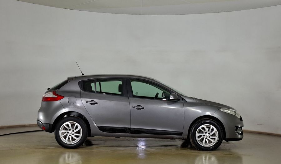 Renault Megane 2.0 16V CVT EXPRESSION Hatchback 2014