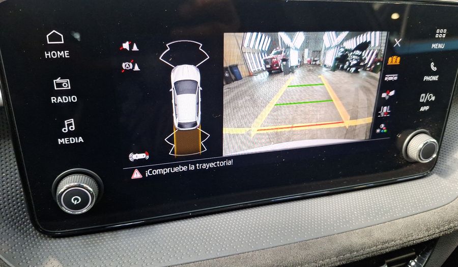 Skoda Fabia 1.0 DESIGN DSG 110 HP Hatchback 2025