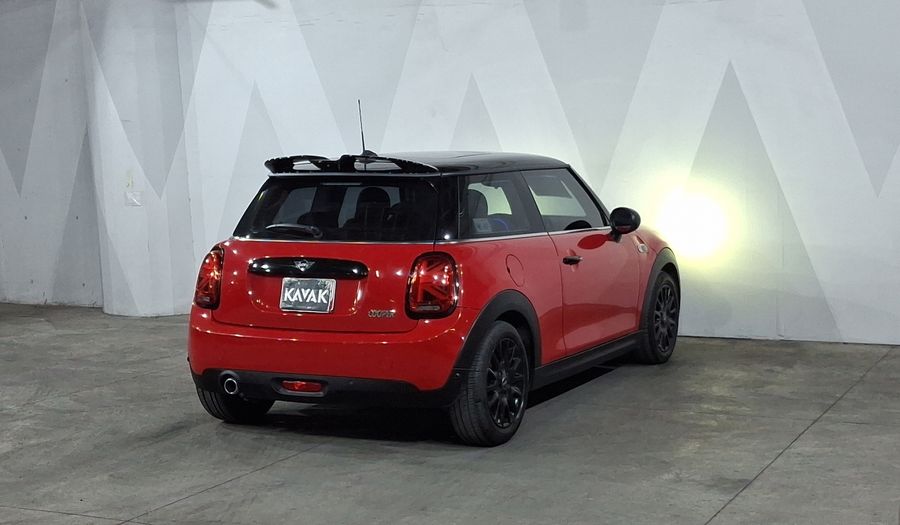Mini Cooper 1.5 COOPER CHILI Hatchback 2019