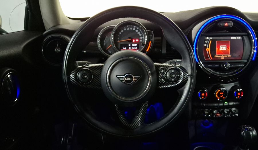 Mini Cooper 1.5 COOPER CHILI Hatchback 2019