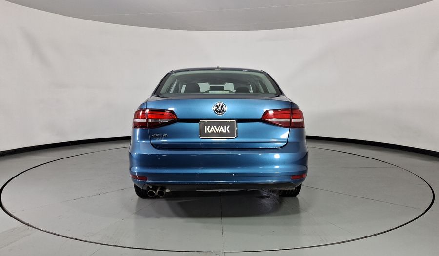 Volkswagen Jetta 2.0 MT Sedan 2016