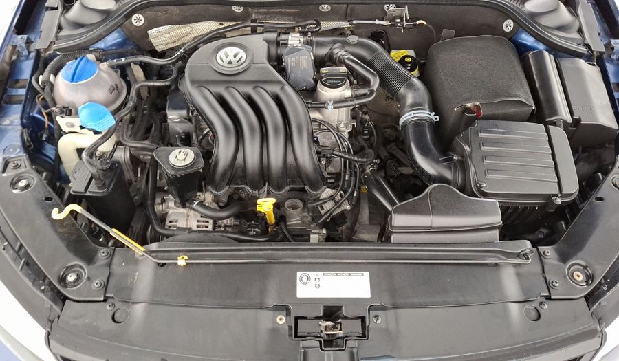 Volkswagen Jetta 2.0 MT Sedan 2016