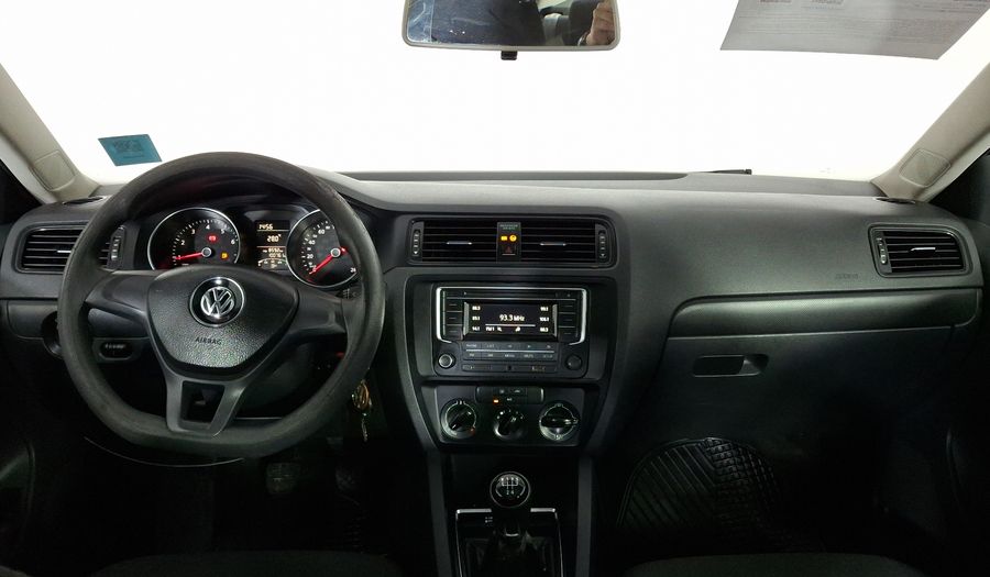 Volkswagen Jetta 2.0 MT Sedan 2016