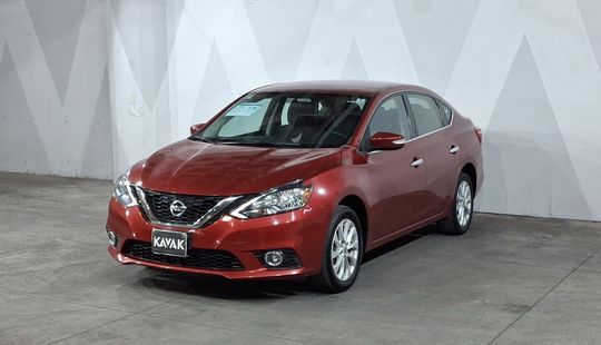 Nissan • Sentra
