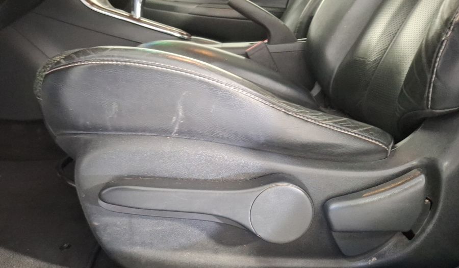 Nissan Sentra 1.8 EXCLUSIVE NAVI CVT Sedan 2016
