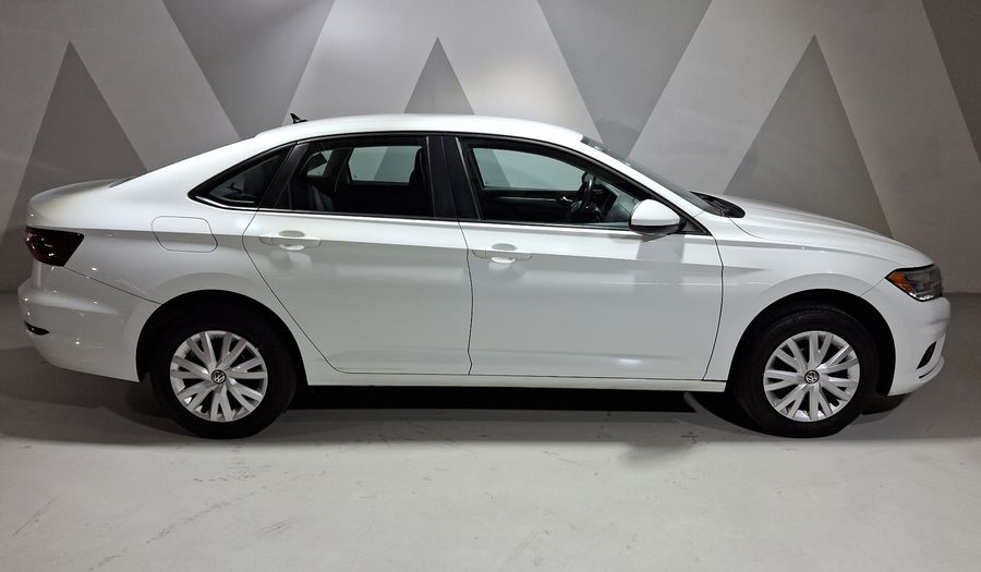 Volkswagen Jetta 1.4 TRENDLINE AUTO Sedan 2021