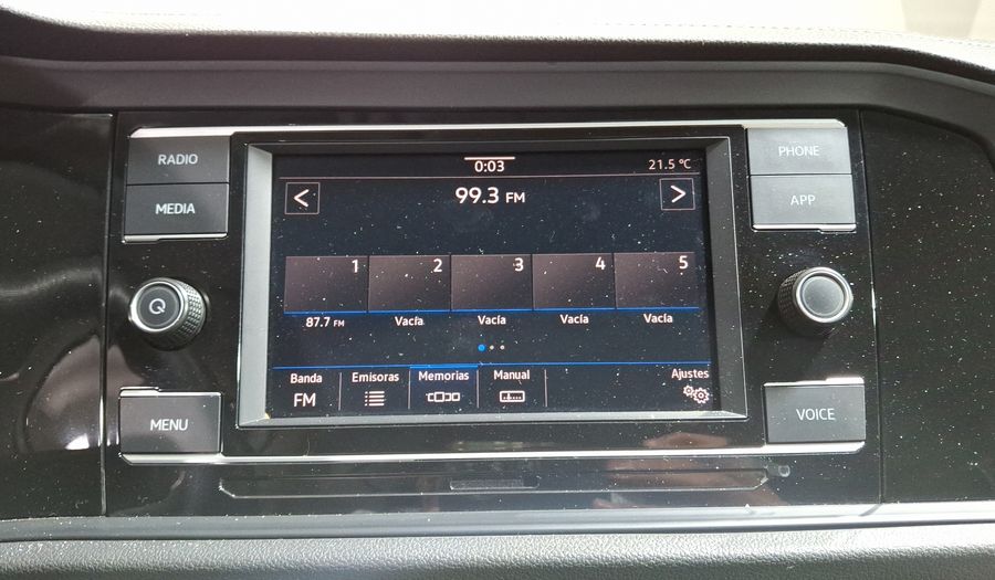 Volkswagen Jetta 1.4 TRENDLINE AUTO Sedan 2021