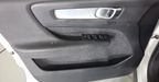 Volvo Xc40 2.0 T4 MOMENTUM AUTO Suv 2020