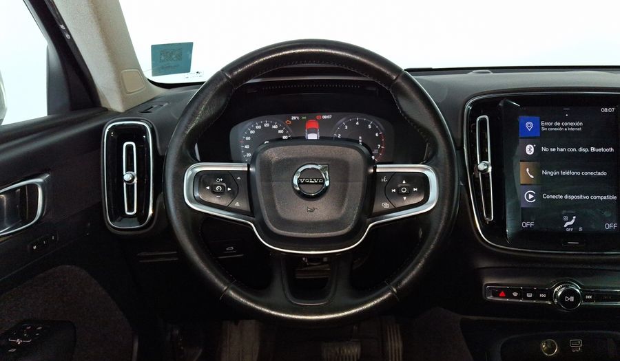 Volvo Xc40 2.0 T4 MOMENTUM AUTO Suv 2020