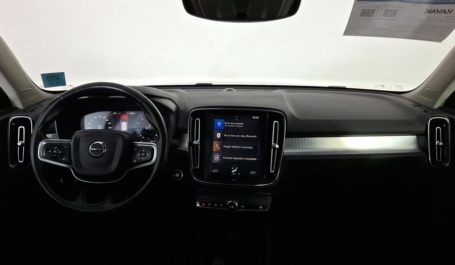 Volvo Xc40 2.0 T4 MOMENTUM AUTO Suv 2020