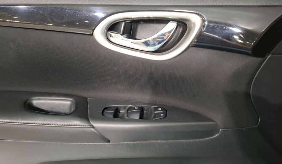 Nissan Sentra 1.8 ADVANCE AUTO Sedan 2019