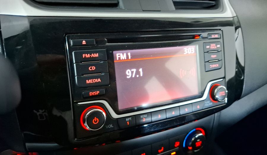 Nissan Sentra 1.8 ADVANCE AUTO Sedan 2019