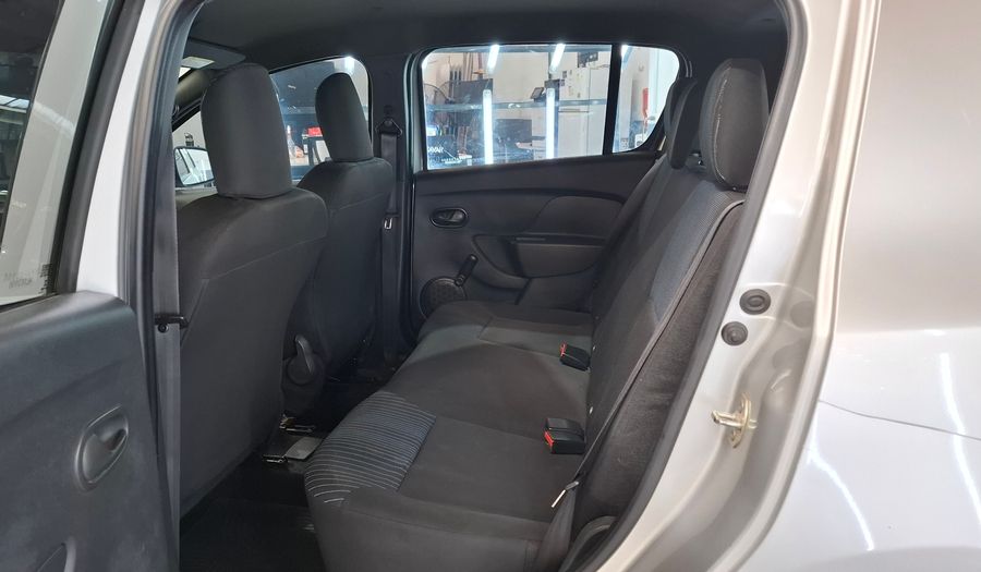 Renault Sandero 1.6 LIFE Hatchback 2021