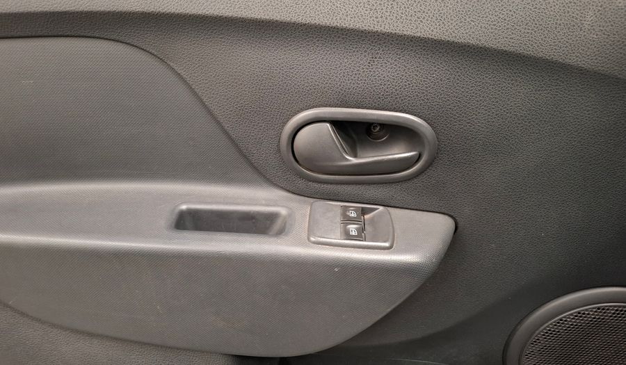 Renault Sandero 1.6 LIFE Hatchback 2021