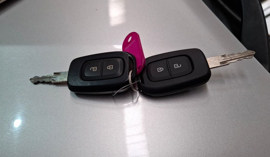 Renault Sandero 1.6 LIFE Hatchback 2021