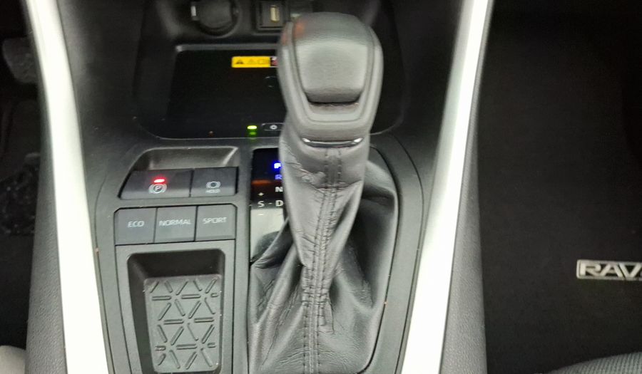 Toyota Rav4 2.5 XLE AUTO Suv 2022