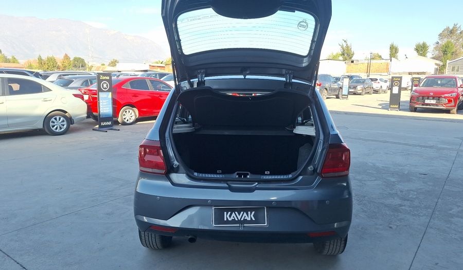 Volkswagen Gol 1.6 TRENDLINE Hatchback 2018