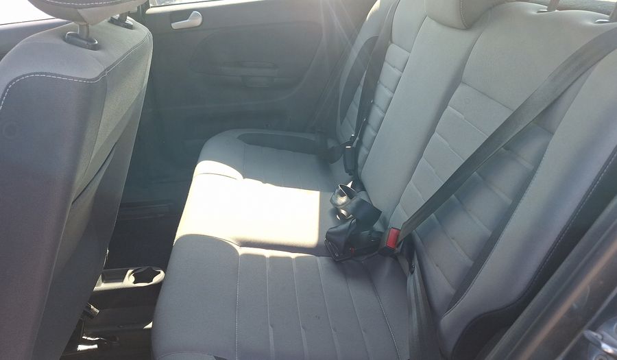 Volkswagen Gol 1.6 TRENDLINE Hatchback 2018
