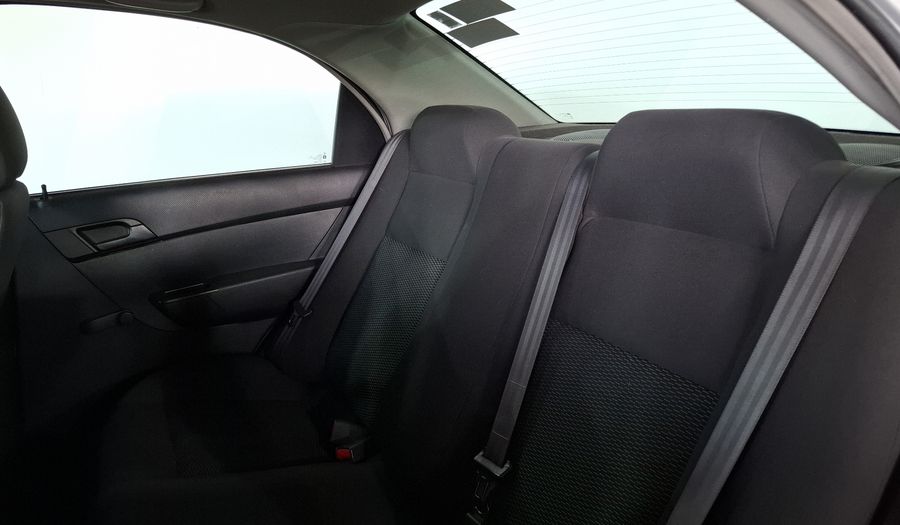Chevrolet Aveo 1.6 MT M Sedan 2015