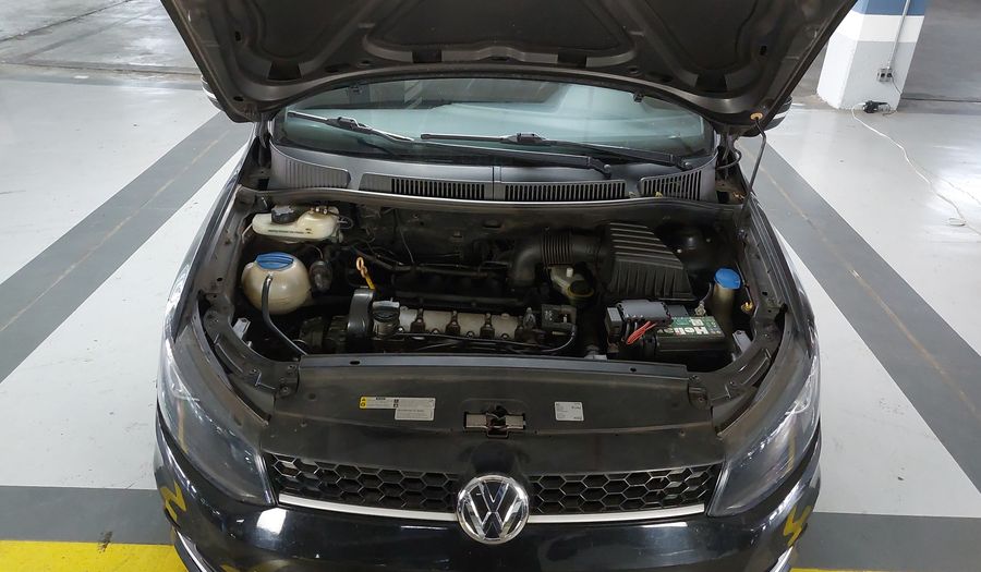 Volkswagen Fox 1.6 RUN Hatchback 2017